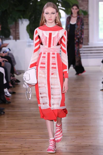 Look 23